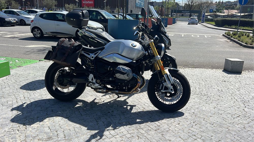 BMW r nine t 2023