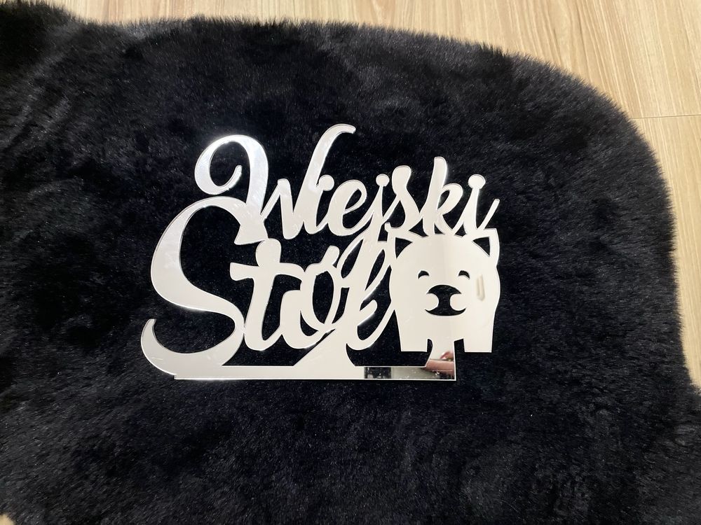 Napis wiejski stół