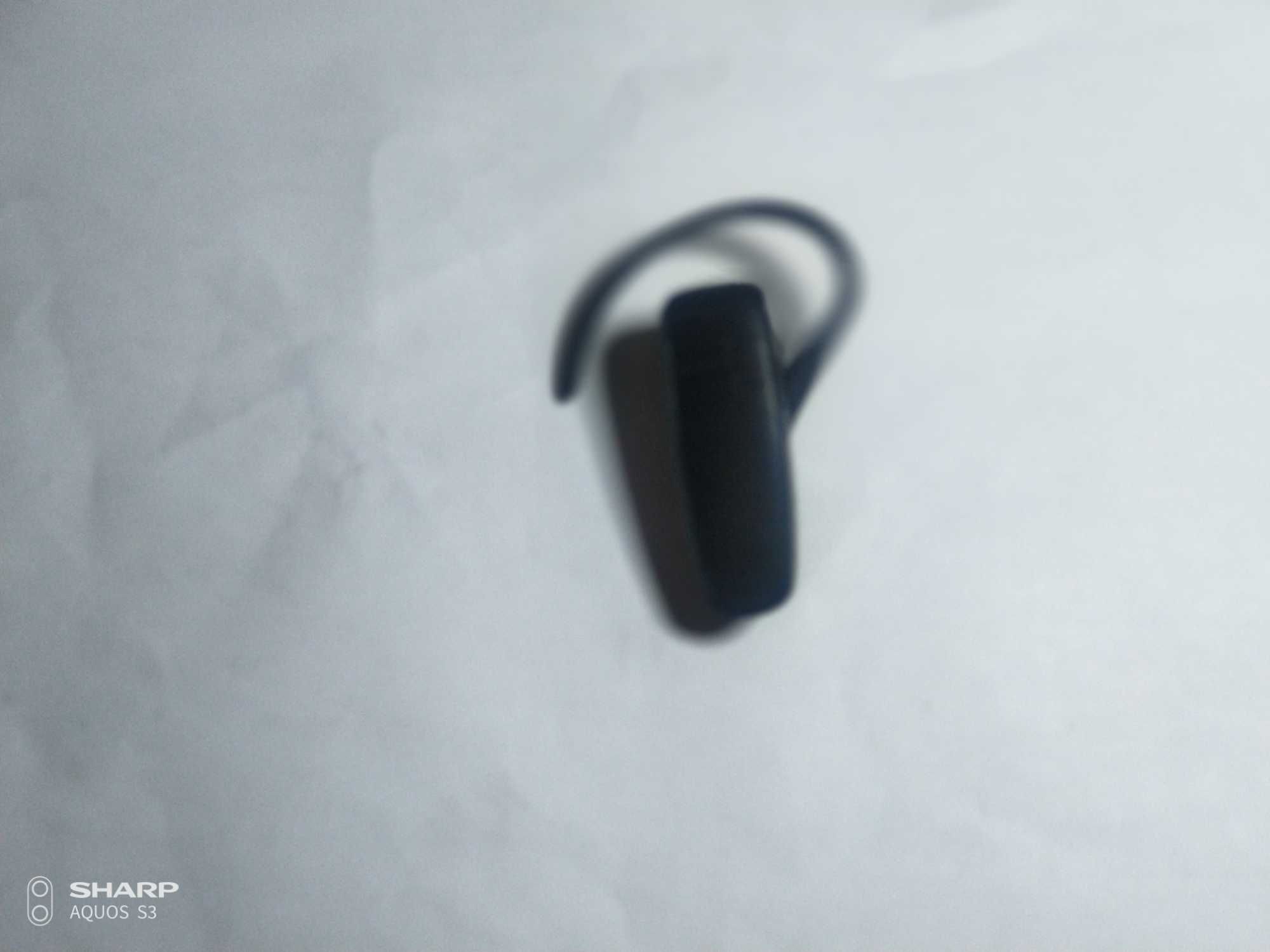 Bluetooth гарнитура Plantronics 18