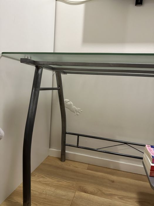 Secretária de vidro