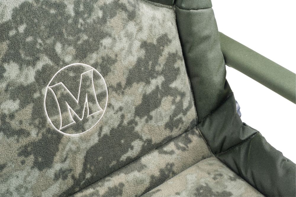 Крісло карпове туристичне риболовне Mivardi Chair CamoCODE ArmM-CHCCA