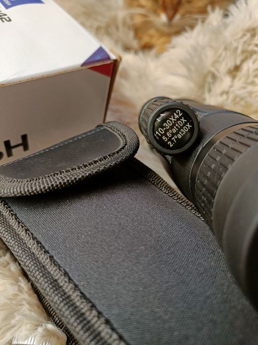 Монокуляр/телескоп/монокль Baigish 10-30x42 з штативом та кліпсою для