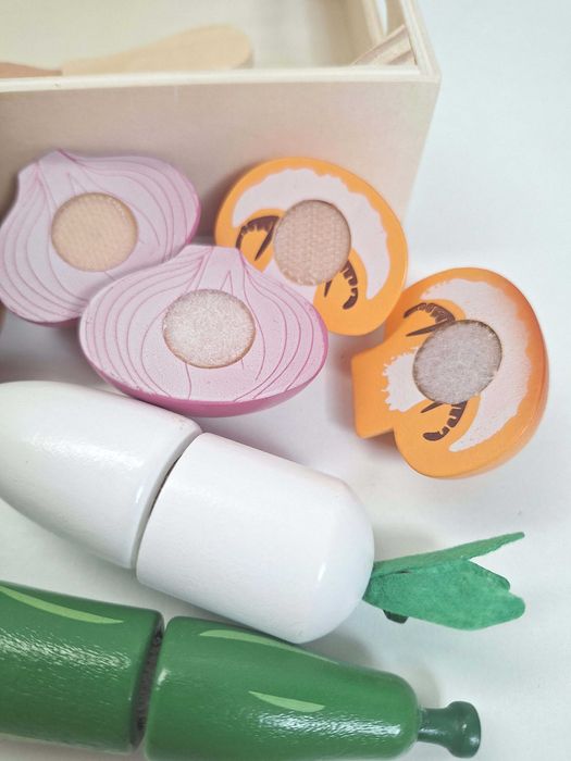 N O W Y zestaw drewniany warzywa do krojenia w skrzynce