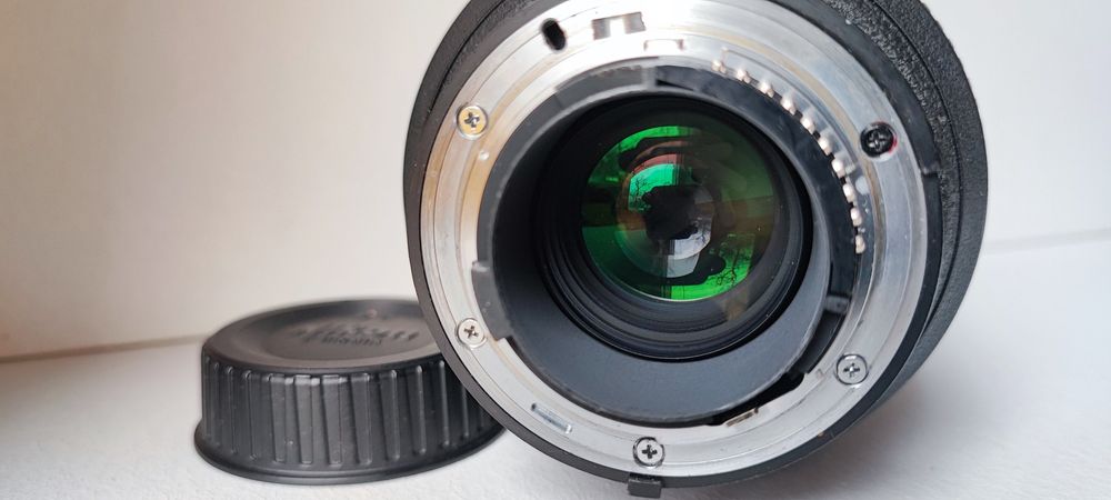 Nikon AF-S Nikkor 28-70mm f/2.8D ED IF