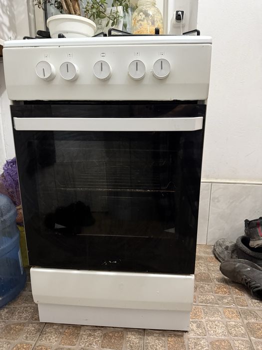 Продам газову плиту