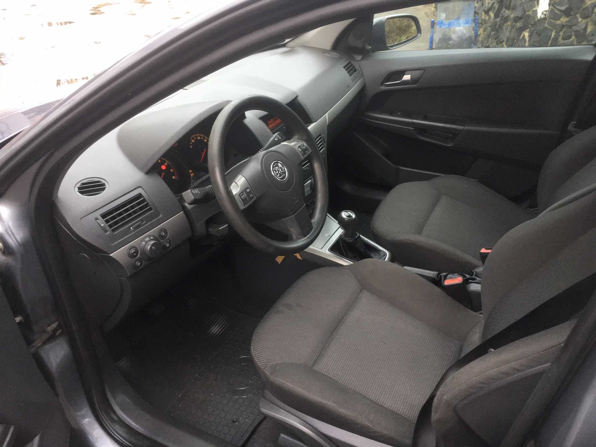 Продам авто Opel Astra 2005 г.