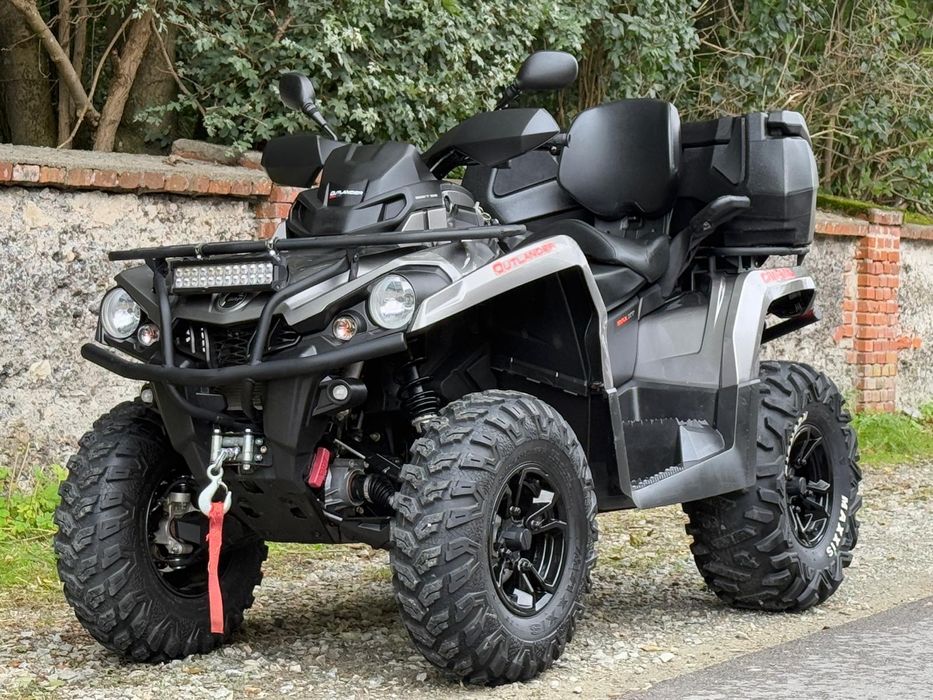 Quad Can-am Outlander 570 max xt dps