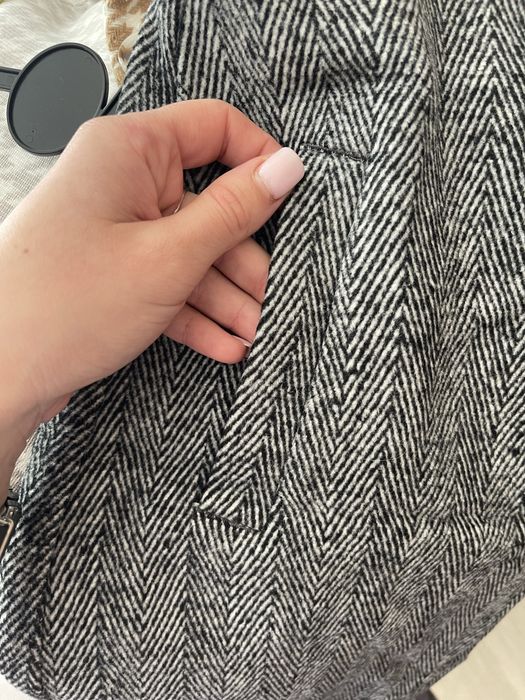 Жіноча спідниця