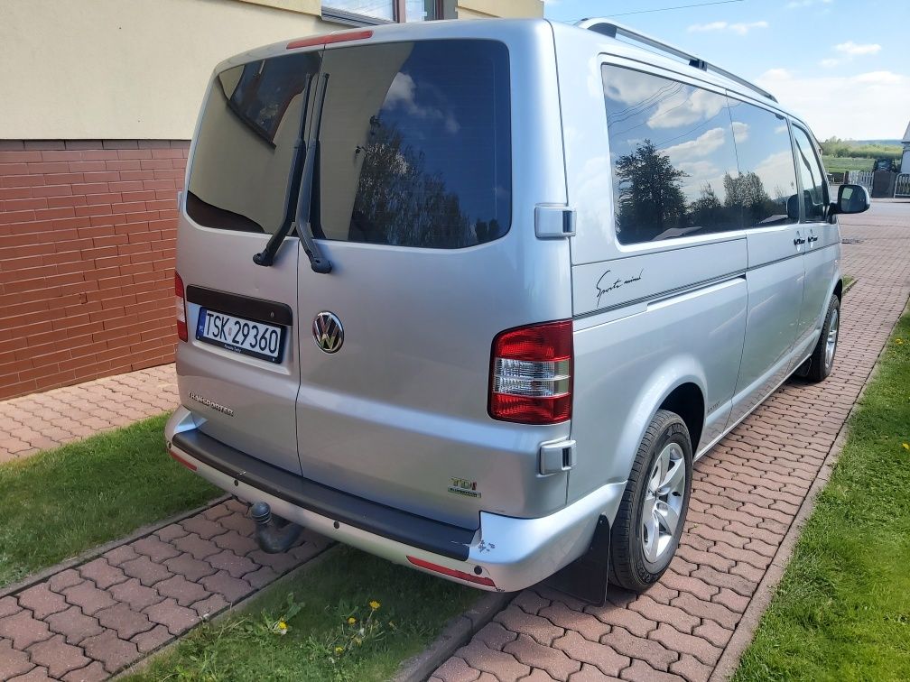 Volkswagen transporter T5 2.0 tdi 140 cr long 9osobowy