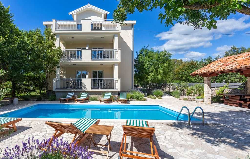 Wakacje, wrzesień,Chorwacja, wyspa KRK, basen, apartament dla 5 osób