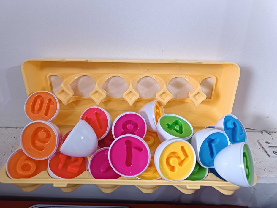 12 штук Сортер / Сортер яйця Монтесорі / Яйця 3D яйца Монтессори