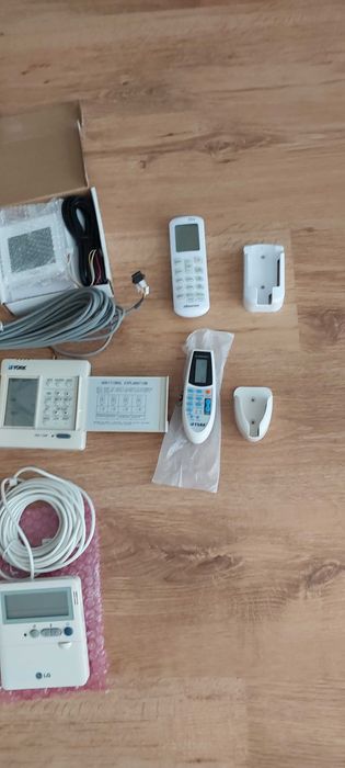Piloty przewodowe i bezprzewodowe do klimatyzatorów- 89 zł