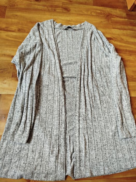 Nowy kardigan/narzutka damska w rozmiarze XXL w kolorze szarym