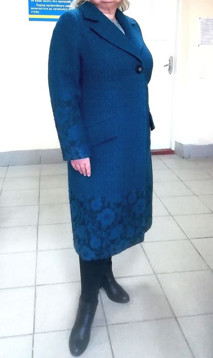 Пальто демисезонное 52-54 размера