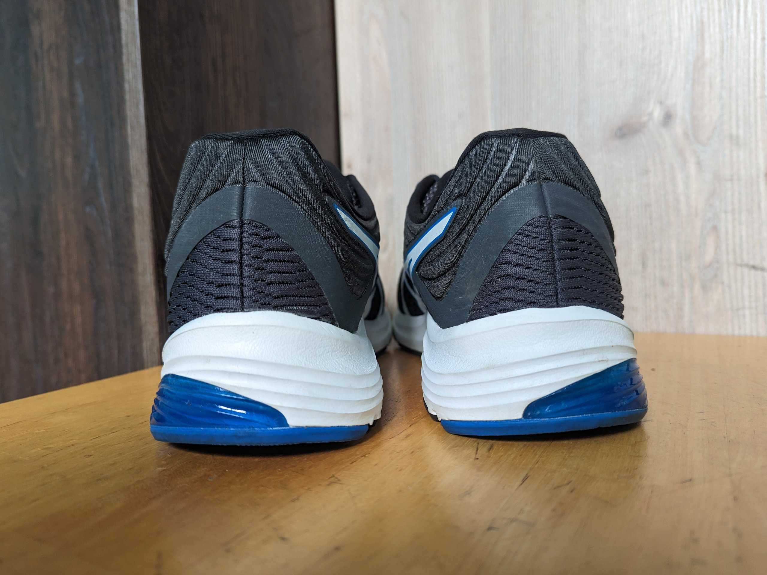 Asics Gel-Pulse 11 - беговые кроссовки