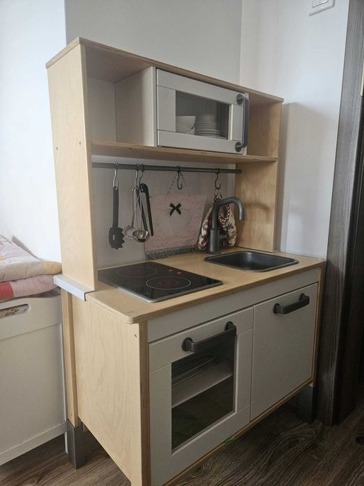 Drewniana kuchnia dziecięca IKEA DUKTIG