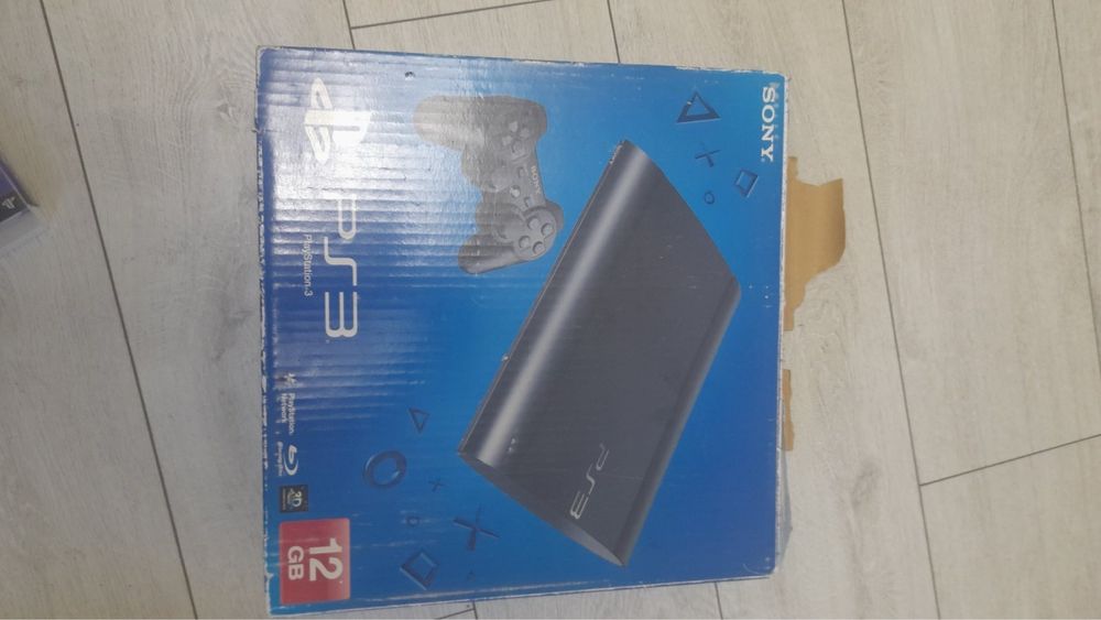 Ігрова приставка Sony Playstation 3