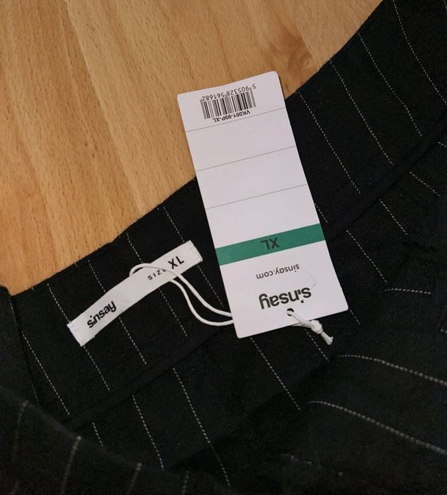 Spodenki krótkie SINSAY nowe