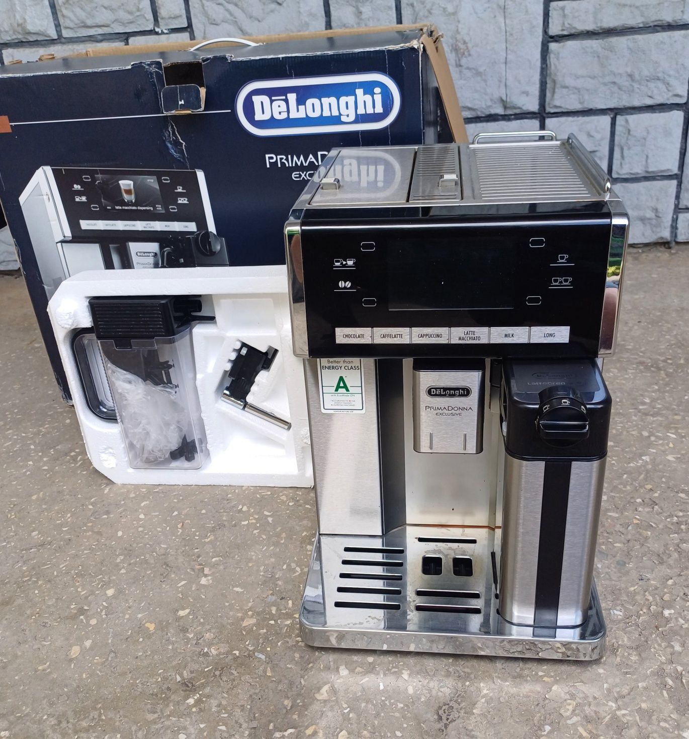 Кавомашина кавоварка Делонджи Delonghi Primadonna Exclusive ESAM 6900