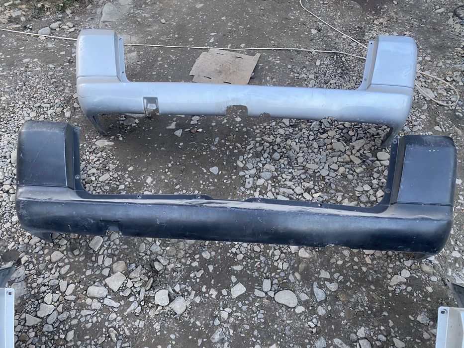 Задній бампер Mercedes Benz W638 Vito