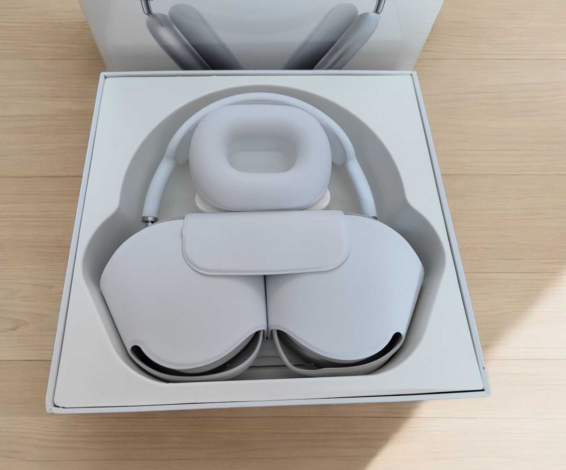 Топові навушники AirPods Max Airoha Silver