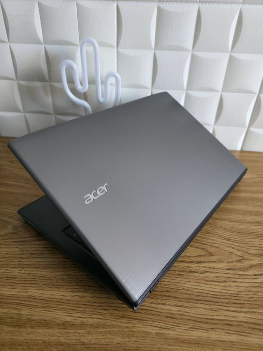 Мощный игровой ноутбук Acer | 15.6″ FHD | Intel / 8 ГБ / 940MX / SSD
