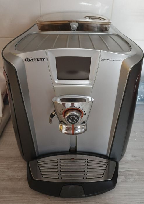 Кавомашина Saeco