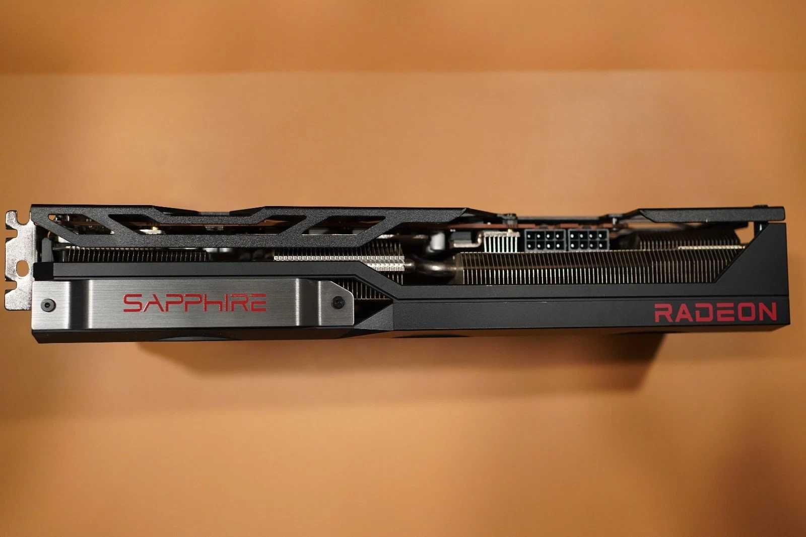 AMD Radeon RX 6800 16GB GDDR6 - (Відеокарта)