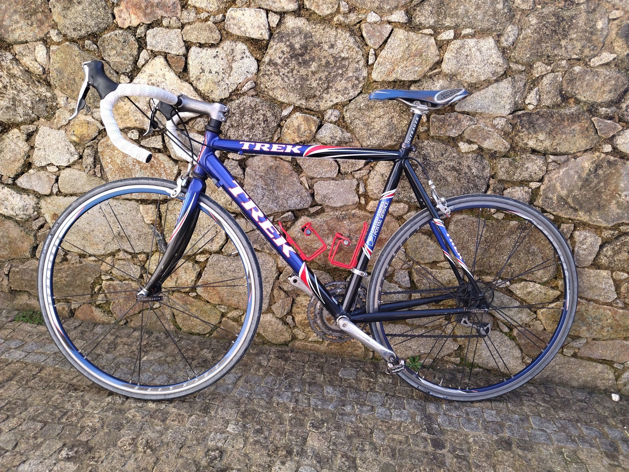 Bicicleta de estrada Trek usps