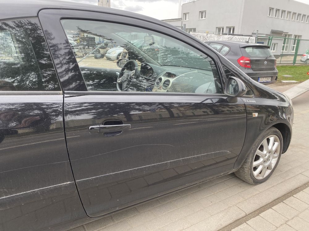 Opel Corsa D 3d Drzwi Prawy Przód Prawe Przednie Z20R