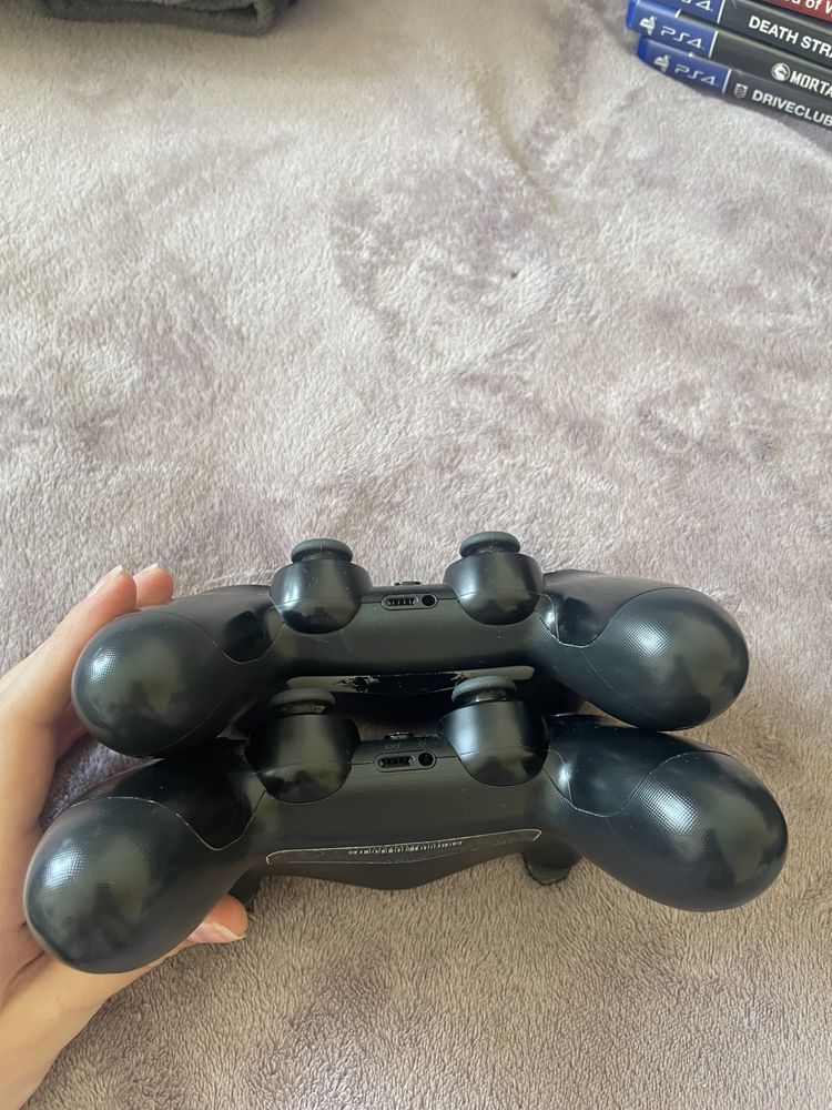 ps4 slim 1tb + 2 pady + gry