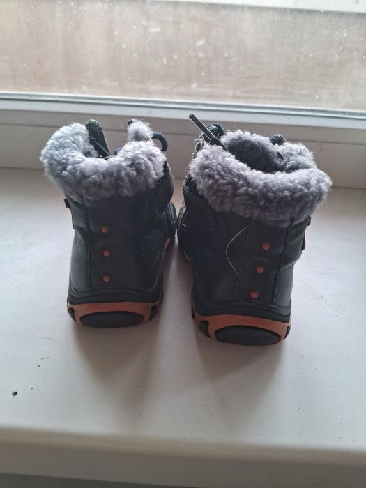 Ботиночки дитячі зимові на цегейці 22-23р( 13, 5 см)