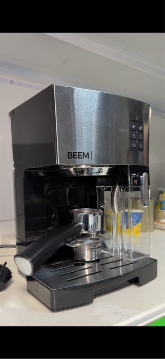Кавоварка рожкова СТОК BEEM Espresso Machine - 19 BAR 1450 W