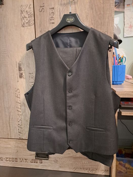 Garnitur męski 3 częściowy