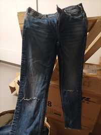 Nowe męskie jeansy