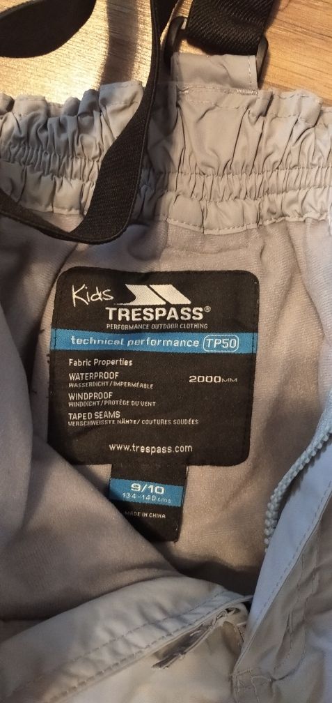 Spodnie narciarskie firmy Trespass