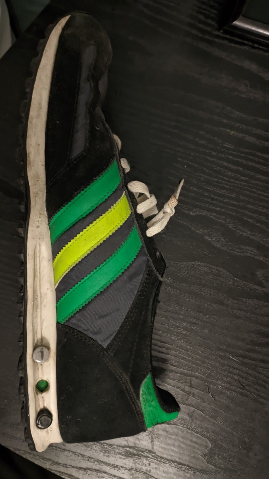 Adiadas verde original