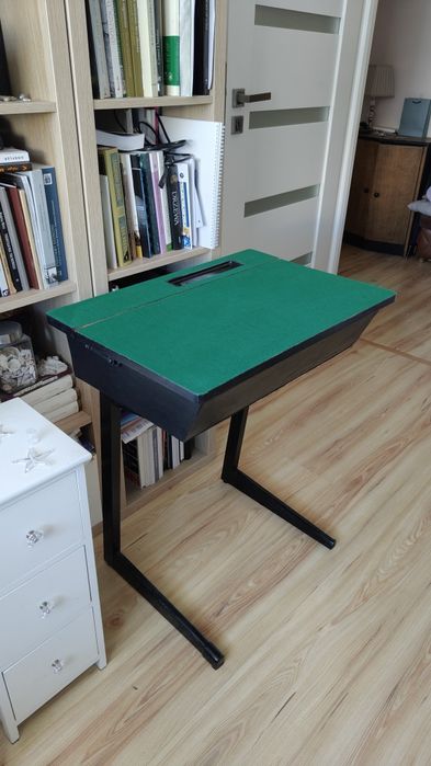 Stare biurko ławka szkolna prl kałamarz zabytkowez