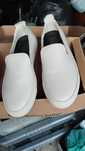 Mocassins em pele