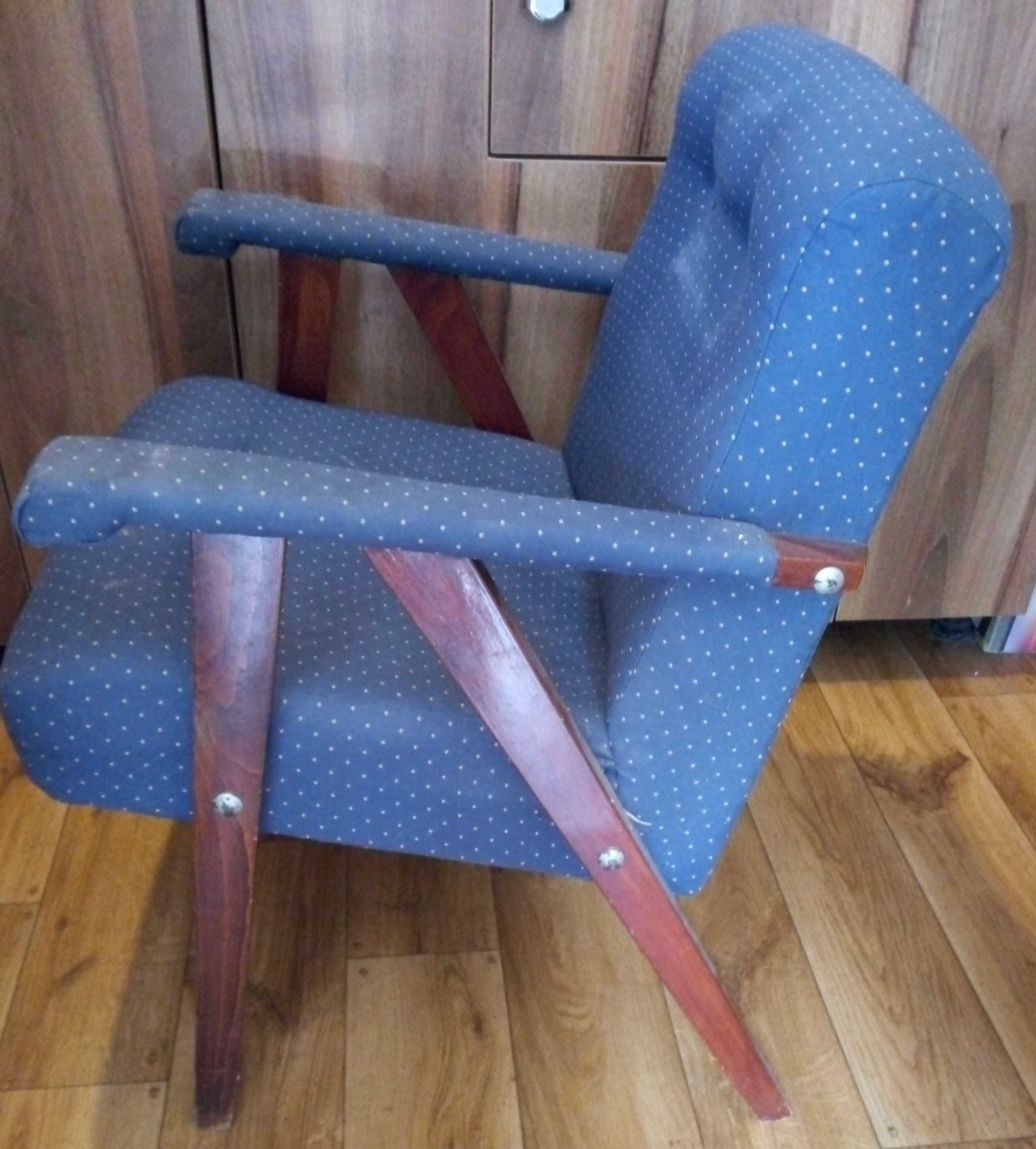 Fotele, krzesła z oparciami