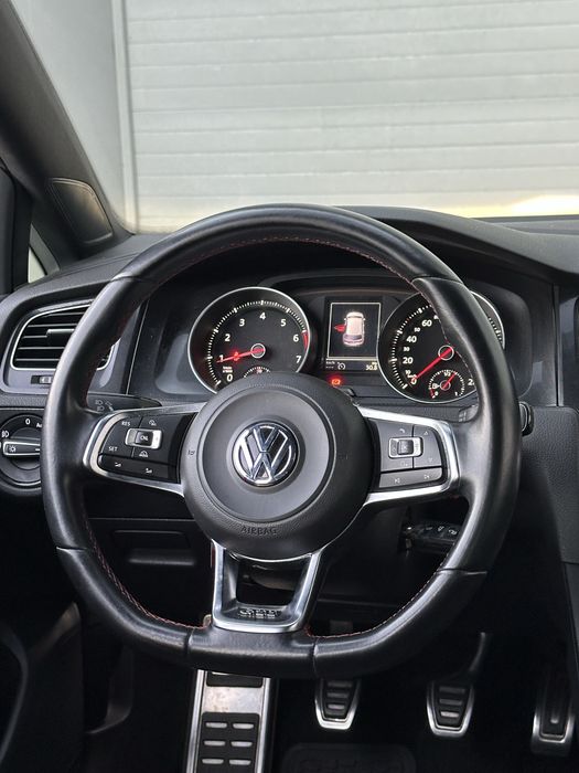 VW Golf 7 Gti ( Trato de credito )