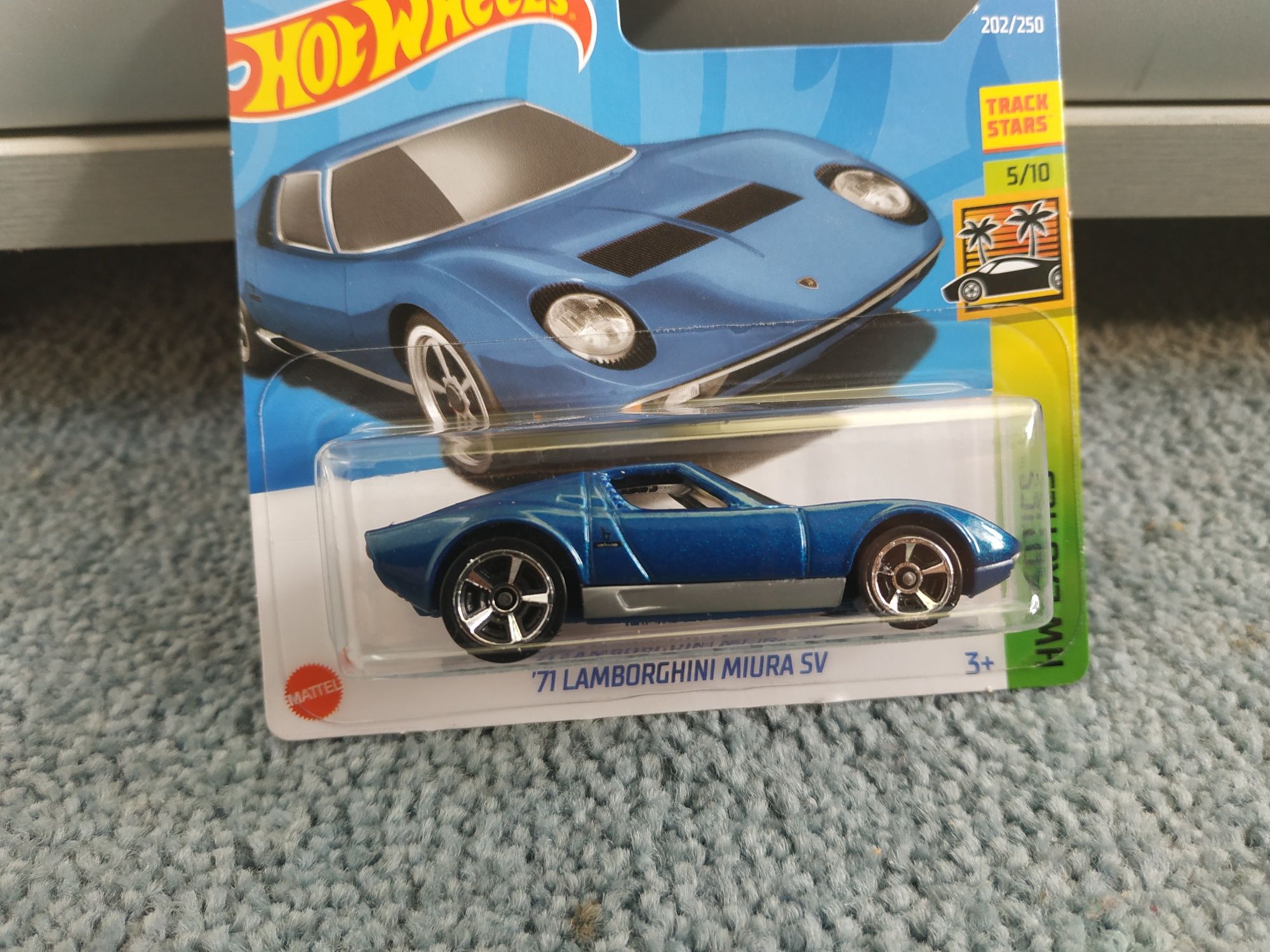 Hot Wheels '71 Lamborghini Miura SV