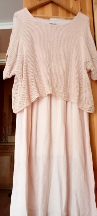 Sukienka włoska midi