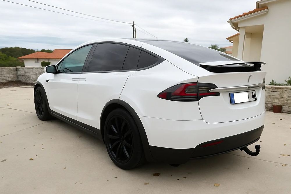 Tesla Model X 100 kWh Long Range AWD