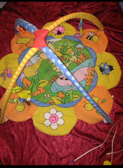 Килимок розвиваючий