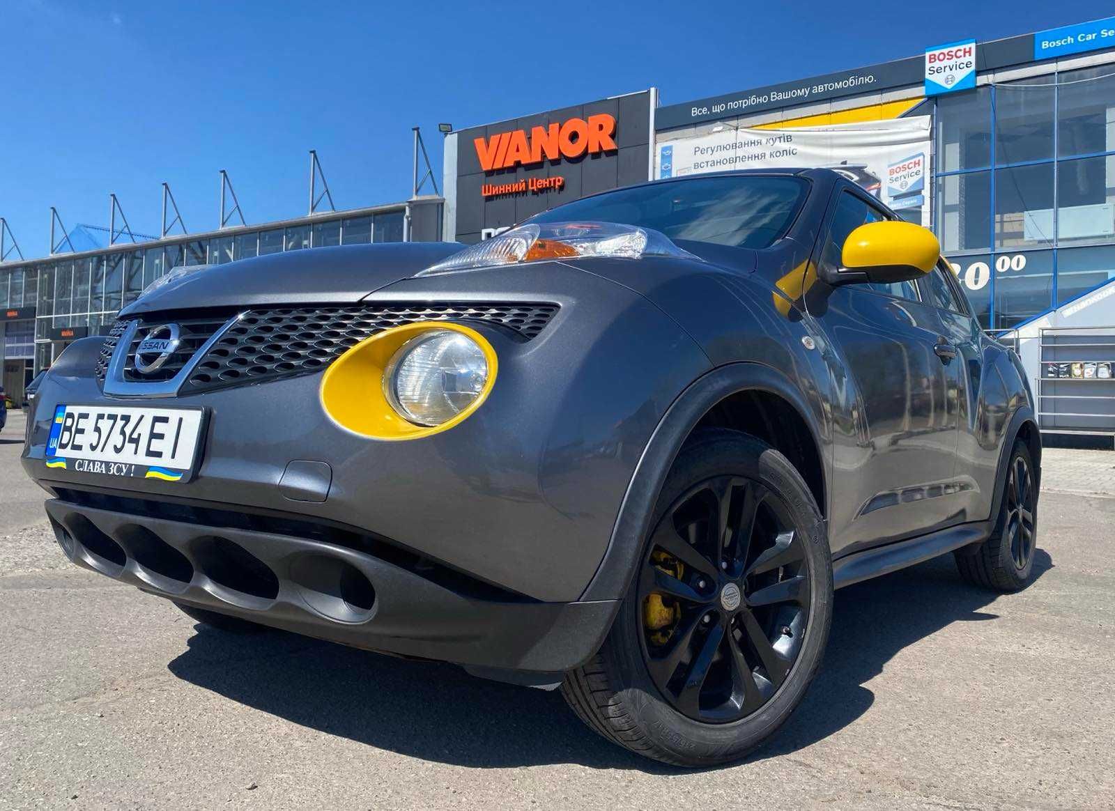 Nissan Juke 2013 року 1,6 л./бензин