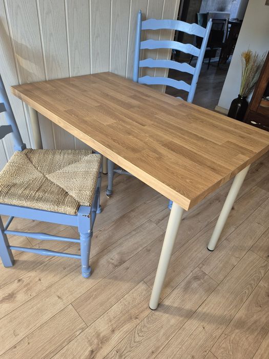 Sprzedam tanio stół