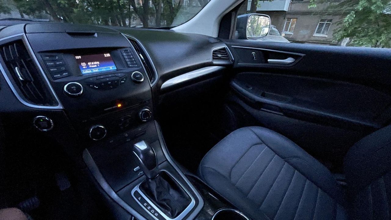 Ford Edge 2016 маленький пробег