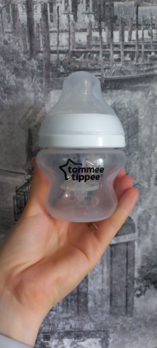 Бутылочка для кормления Tommee Tippee