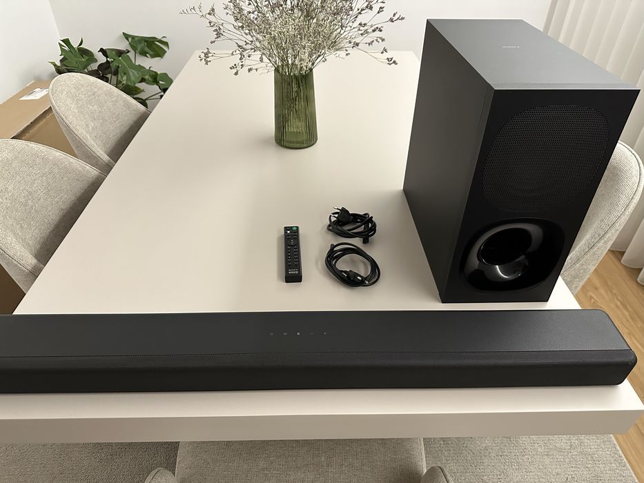 Soundbar SONY HT-G700 Dolby Atmos (3.1 - 400 W - Subwoofer Sem Fios)